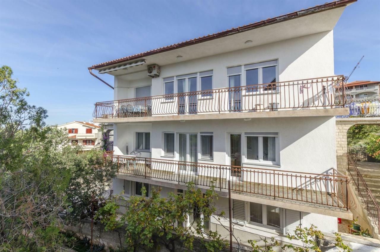 Apartments Karmela Primošten Exterior foto