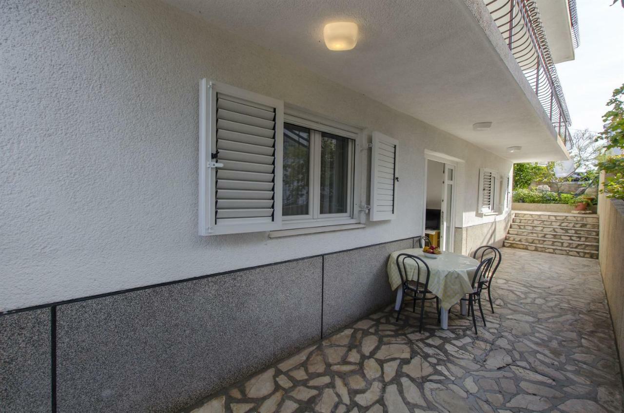 Apartments Karmela Primošten Exterior foto